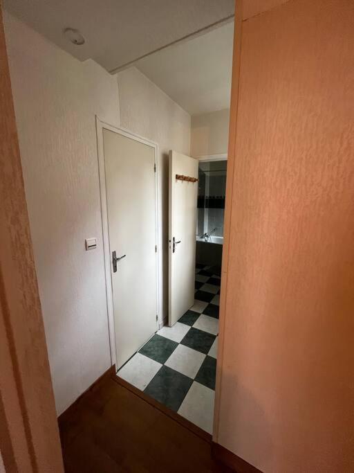 Appartement Etage Prive Autonome - Centre Historique à Bourges Extérieur photo
